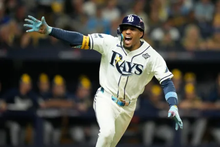 Rays stun Brewers with 2-run rally in 12th inning and force World Series Game 5 with 4-3 win